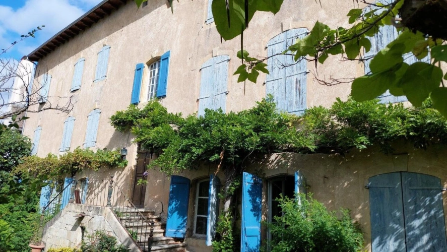 Photos 1 - Rurale - Maison de caractère avec terrain arboré