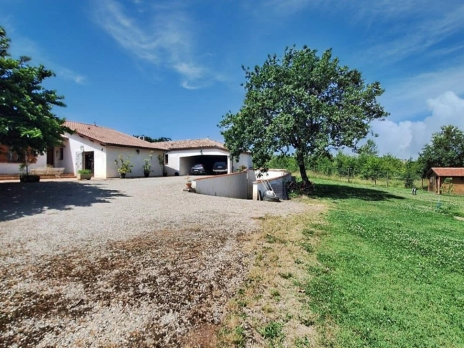 Photos 7 - Rurale - Maison nichée dans un écrin de verdure