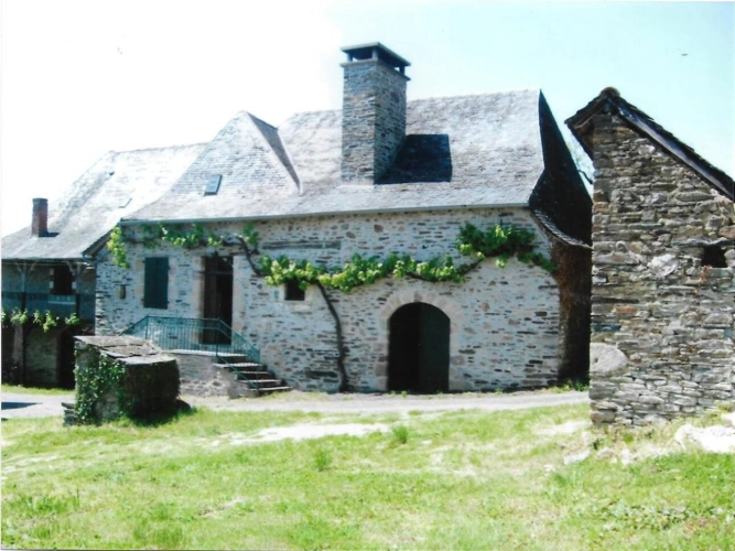 Photos 3 - Tourist - Tourist area with large reception capacity in the mountains