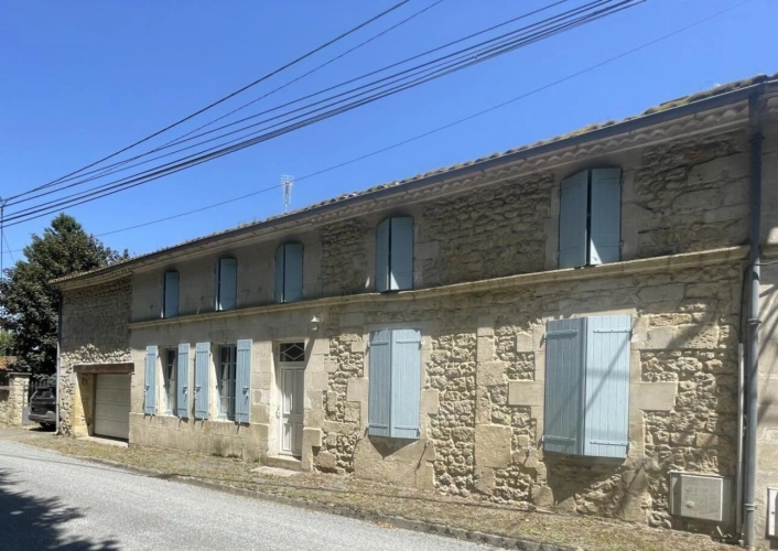 Photos 18 - Prestige - Maison de caractère avec piscine et bel espace extérieur