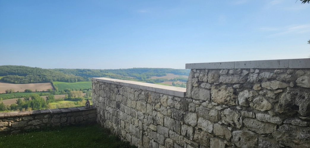 Photos 17 - Rurale - Élégante demeure en pierre du XVIIe siècle avec jardins et vue imprenable à Lauzerte