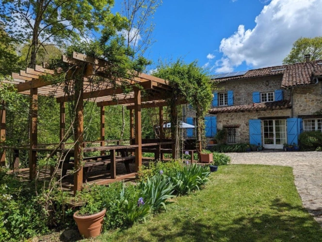 Photos 2 - Tourist - Property on 2.5 hectares with a river