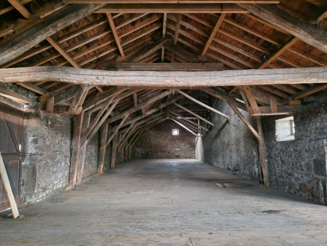 Photos 14 - Rurale - Ancien corps de ferme avec terrain