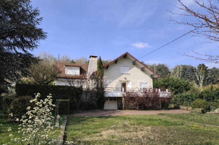 Photos 2 - Prestige - BEYNOST propriété de 223.7m2 habitable avec vue panoramique sur 1800m2 de terrain à vendre  (01)