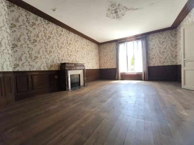 Photos 3 - Prestige - Charme de l'Ancien et volumes Exceptionnels "Maison de Maître à Rénover"