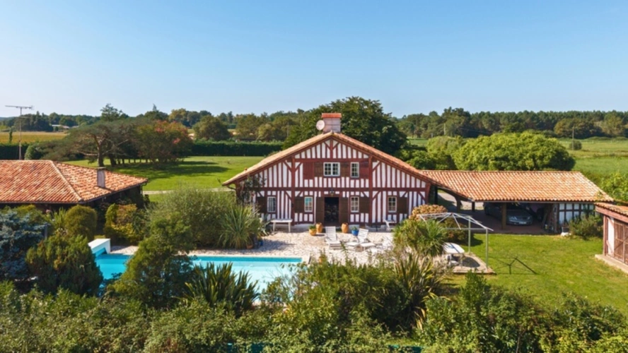 Photos 5 - Prestige - Soustons, authentique maison landaise du XVIIIe, 265 m², dépendances, piscine, parc paysagé 6 800 m², à 2 minutes du centre et du lac