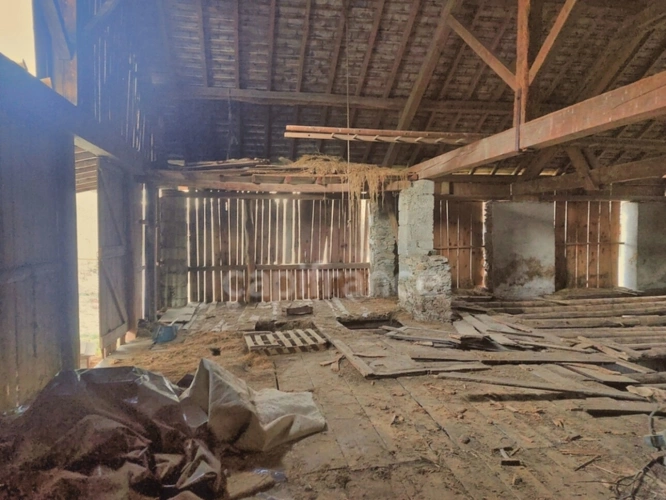 Photos 9 - Rurale - Grange et terrain de 10000 m² à vendre à PRESLE (73)