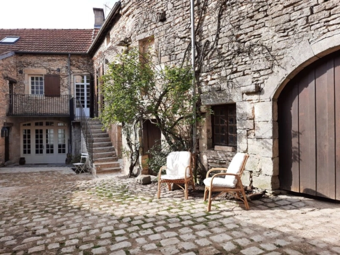 Photos 1 - Prestige - Propriété à vendre 10 pièces, Flavigny-sur-Ozerain (21)
