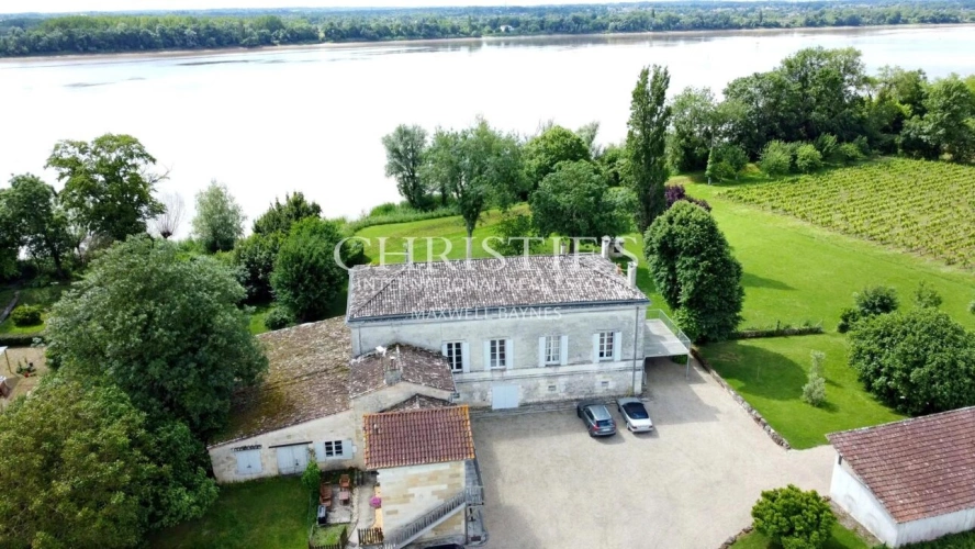 Photos 2 - Prestige - Propriété de charme avec vue sur la Dordogne – 2,9 ha d’un seul tenant