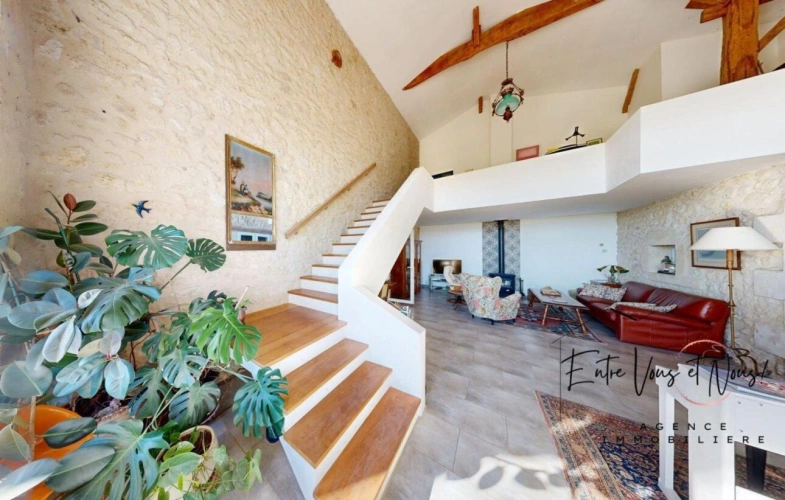Photos 6 - Touristique - MAISON EN PIERRE SUR UNE PROPRIÉTÉ DE 8 HECTARES