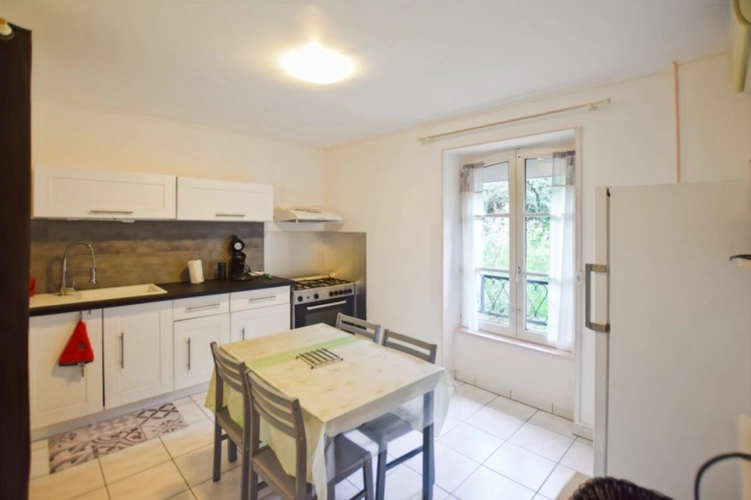 Photos 40 - Touristique - Ensemble de maisons avec 3000 m2 de terrain à Sernin du Plain