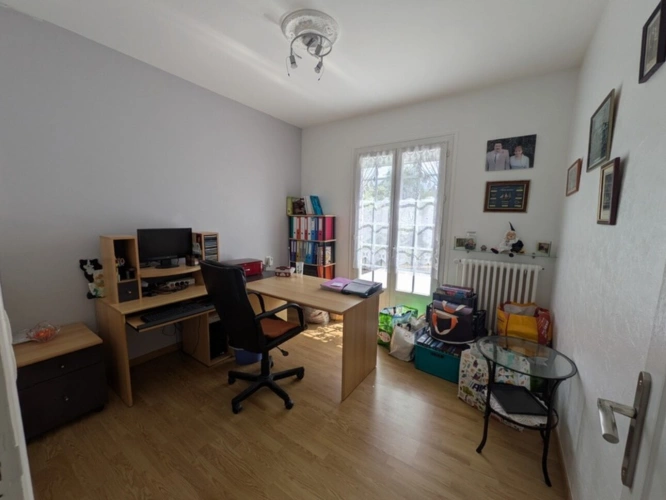 Photos 12 - Prestige - PRIZIAC PROPRIÉTÉ COMPOSÉE D'UNE MAISON DE TYPE NÉO BRETONNE DE 8 PIECES EN TRES BON ETAT GENERAL GRANDE DÉPENDANCES PARCELLE DE 1 HECTARE 47 ARES