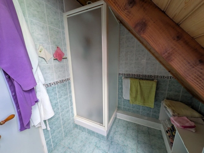Photos 19 - Prestige - PRIZIAC PROPRIÉTÉ COMPOSÉE D'UNE MAISON DE TYPE NÉO BRETONNE DE 8 PIECES EN TRES BON ETAT GENERAL GRANDE DÉPENDANCES PARCELLE DE 1 HECTARE 47 ARES