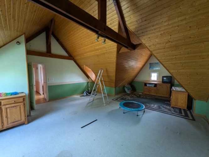 Photos 21 - Prestige - PRIZIAC PROPRIÉTÉ COMPOSÉE D'UNE MAISON DE TYPE NÉO BRETONNE DE 8 PIECES EN TRES BON ETAT GENERAL GRANDE DÉPENDANCES PARCELLE DE 1 HECTARE 47 ARES