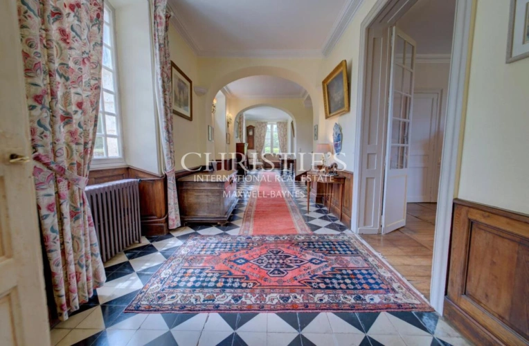Photos 5 - Prestige - Un domaine d’exception en Dordogne : manoir du XVIIIe siècle, propriété équestre et art de vivre en pleine nature