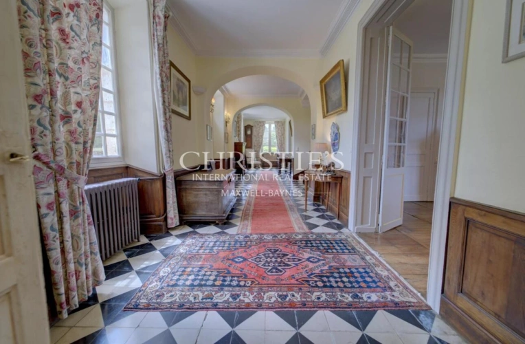 Photos 11 - Prestige - Un domaine d’exception en Dordogne : manoir du XVIIIe siècle, propriété équestre et art de vivre en pleine nature