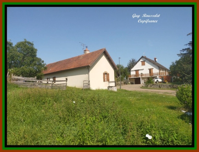 Photos 12 - Rurale - PROPRIETE A VENDRE FAITE D'UNE MAISON, D'UNE GRANGE, D'UN GRAND TERRAIN