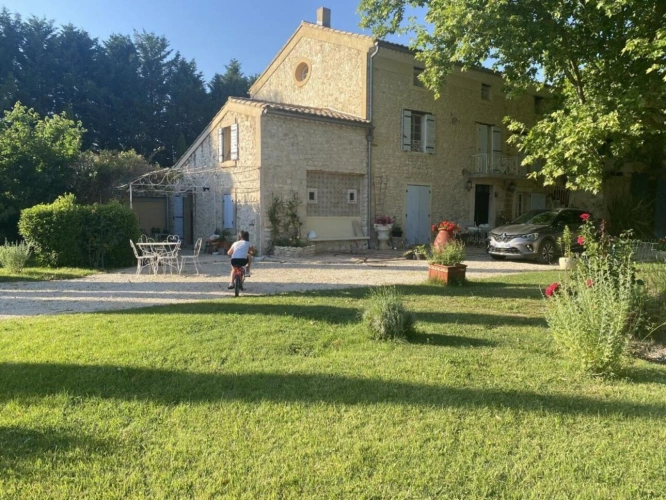 Photos 3 - Prestigious - 18th Century Provencal Stone Farmhouse