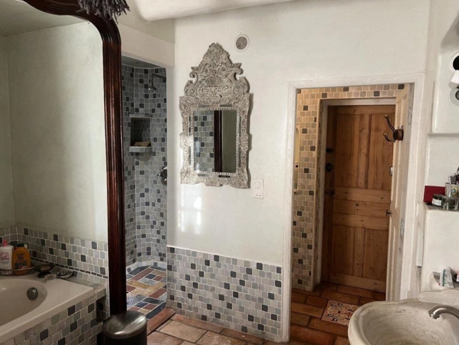 Photos 17 - Prestigious - 18th Century Provencal Stone Farmhouse