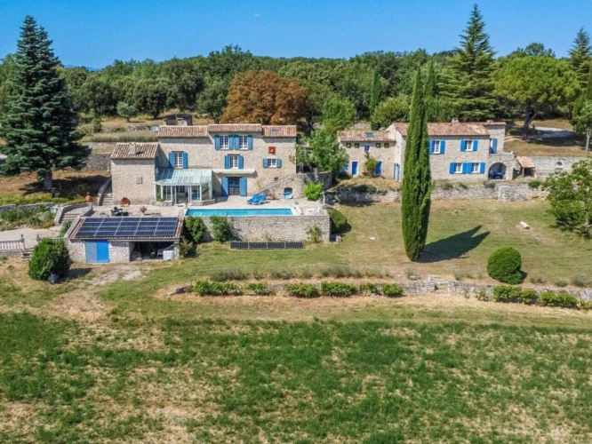Photos 10 - Equestrian - Stunning Provençal estate located in the Luberon hills