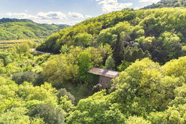 Photos 1 - Rural - Near Anduze, a property with character and strong potential