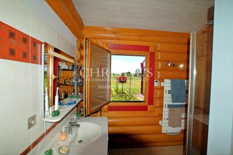 Photos 26 - Touristique - Domaine de charme avec chalet et trois gîtes. Secteur nord gironde