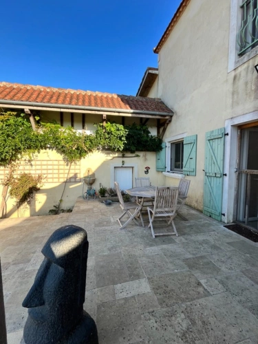 Photos 19 - Prestige - Dpt Gers (32), MARCIAC proche, ELEGANTE PROPRIETE plain-pied 4.5 Hectares piscinables, beaux volumes, belles prestations, hangar 700m2, garage