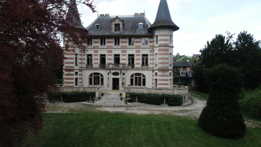 Photos 33 - Prestige - château-Thierry proche à vendre château fin XIX siècle avec salle de réception et dépendances sur un parc de plus de 20000 m2