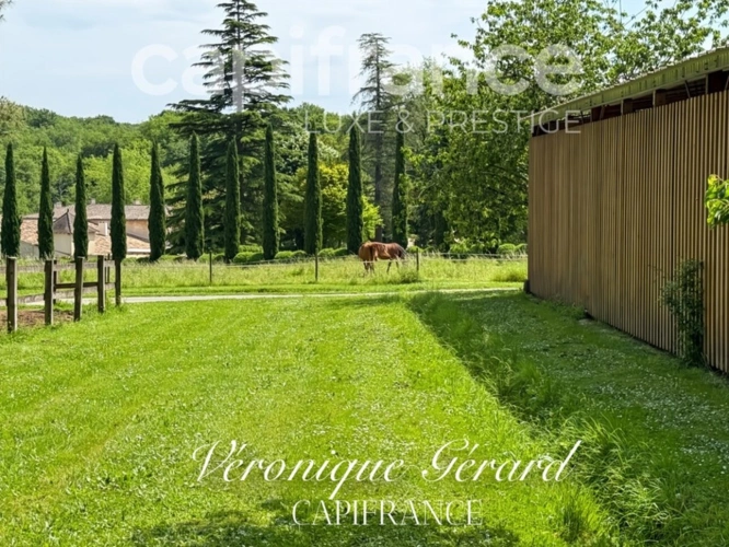 Photos 1 - Équestre - Propriété Equestre de 178 m² avec Longère et Installation Equestre à SALLEBOEUF