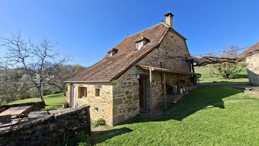 Photos 18 - Équestre - Véritable Hameau Privé en Pierre sur 5 Hectares de Nature