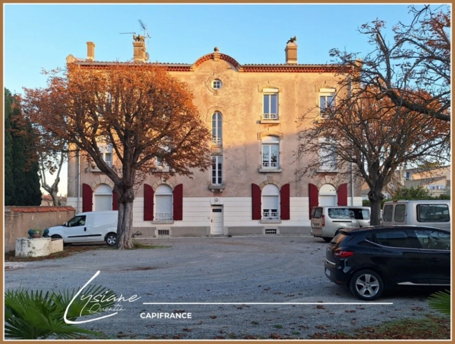 Photos 1 - Touristique - ENSEMBLE IMMOBILIER AVEC MAISON D'HABITATION ET 3 APPARTEMENTS LOUES, 5 DEPENDANCES, GRENIER