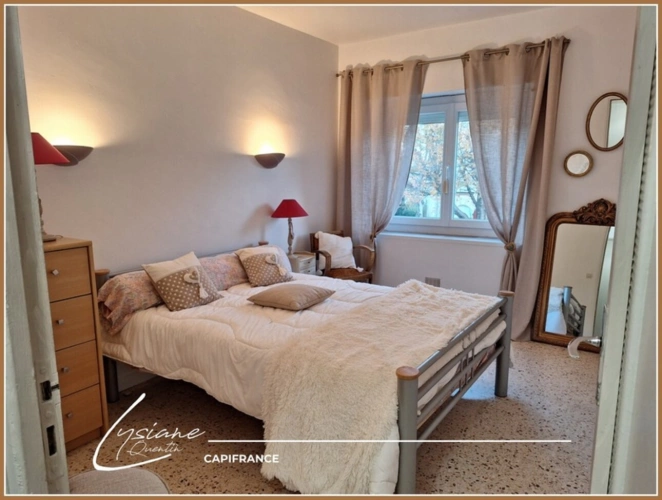 Photos 5 - Touristique - ENSEMBLE IMMOBILIER AVEC MAISON D'HABITATION ET 3 APPARTEMENTS LOUES, 5 DEPENDANCES, GRENIER