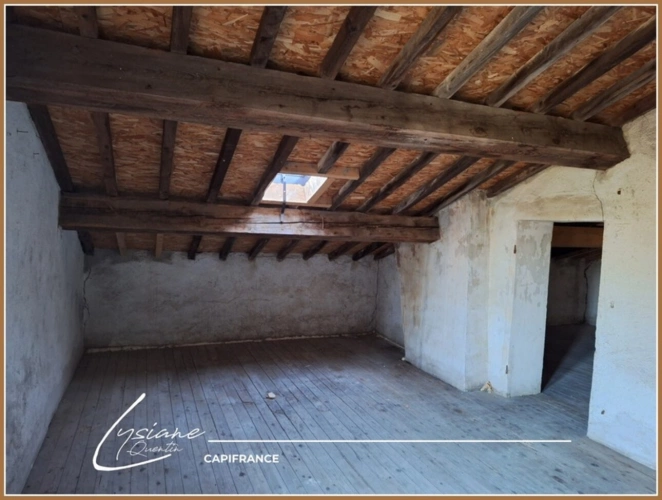 Photos 6 - Touristique - ENSEMBLE IMMOBILIER AVEC MAISON D'HABITATION ET 3 APPARTEMENTS LOUES, 5 DEPENDANCES, GRENIER