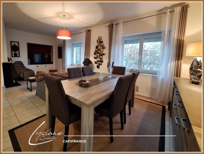 Photos 7 - Touristique - ENSEMBLE IMMOBILIER AVEC MAISON D'HABITATION ET 3 APPARTEMENTS LOUES, 5 DEPENDANCES, GRENIER
