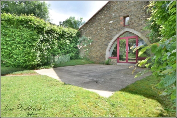 Photos 3 - Touristique - Domaine d'exception - CHAVAGNES EN PAILLERS (85) - 2 maisons d'habitations ainsi que 2 gîtes avec piscine