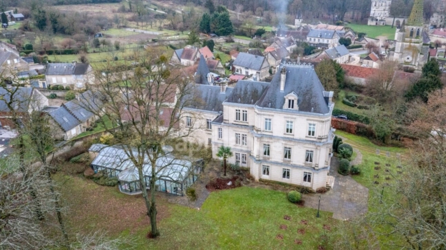 Photos 10 - Prestigious - Property for sale, 15 rooms, SOISSONS (02)