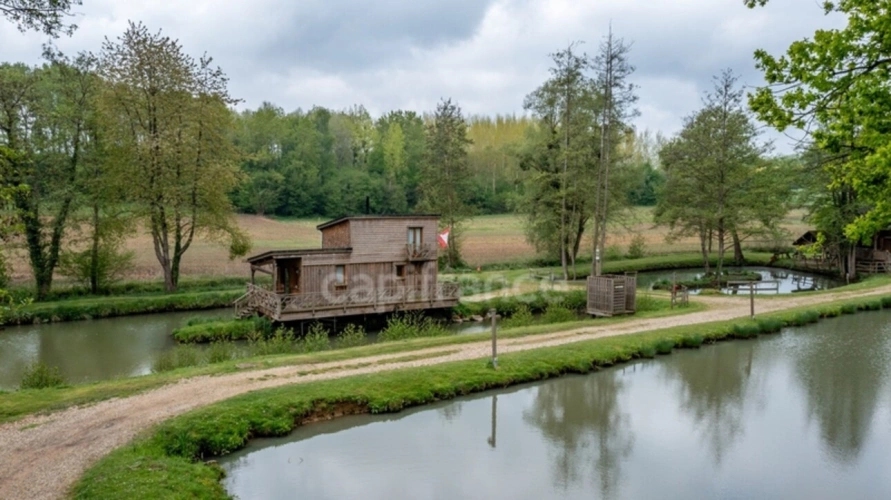 Photos 55 - Tourist - Propriété camping à vendre Laon (02) 1h15 de Paris
