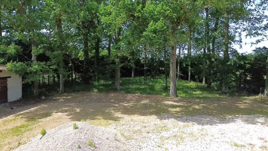 Photos 11 - Rurale - Terrain de loisirs à vendre  CHOUPPES (86)