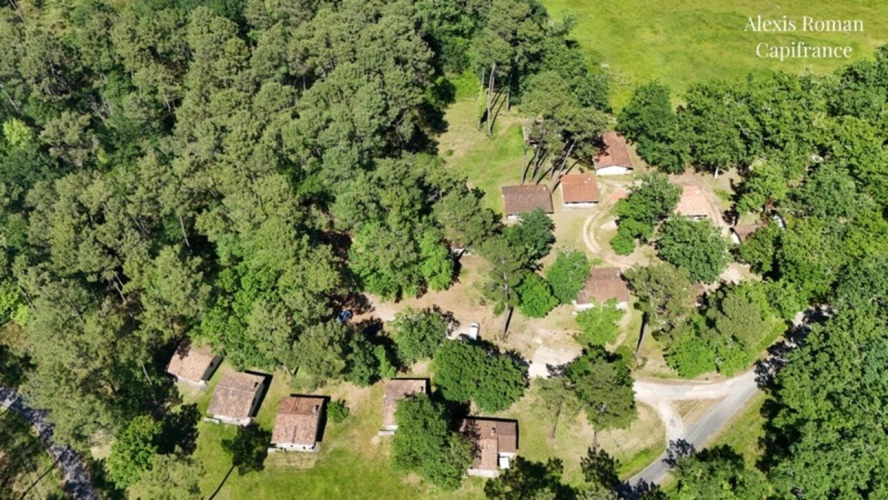 Photos 14 - Prestige - Domaine nature de 19 gîtes sur plus de 10 hectares – Un lieu rare à réinventer