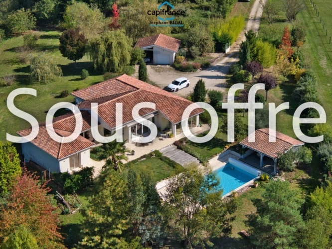 Photos 1 - Rurale - Propriete à vendre 6 pièces SALLES (47) Maison de 190 m2 sur 8922m2 de terrain