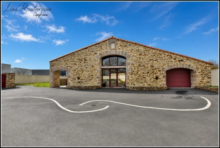 Photos 1 - Rurale - Dpt Vendée (85), à vendre MONTAIGU VENDEE maison P5