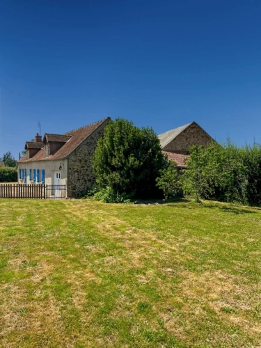 Photos 16 - Rurale - Propriete à vendre  proche de VILLEFRANCHE D'ALLIER (03) Maison , granges ,écurie ,  garage , Terrain 10 ha