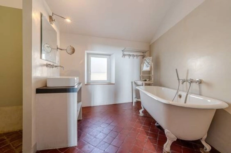 Photos 25 - Prestige - UZES(30): élégante MAISON BOURGEOISE, au cœur de UZES, au calme, jardin, piscine, intimité préservée