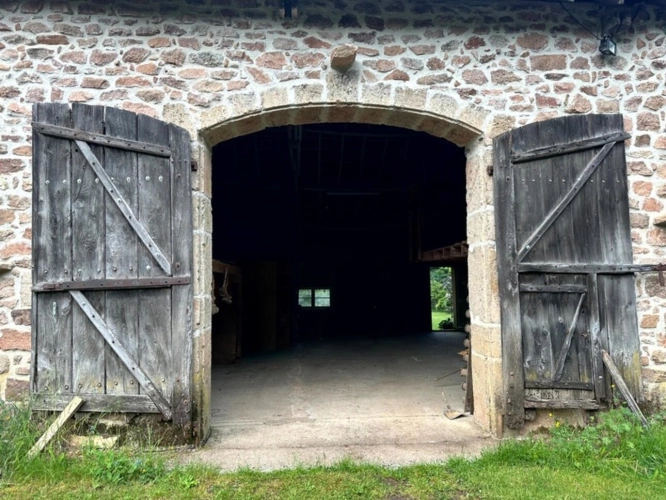 Photos 19 - Prestige - Exclusivité – Propriété de caractère avec étang, dans un écrin naturel préservé du Morvan - proche de SAULIEU (21)