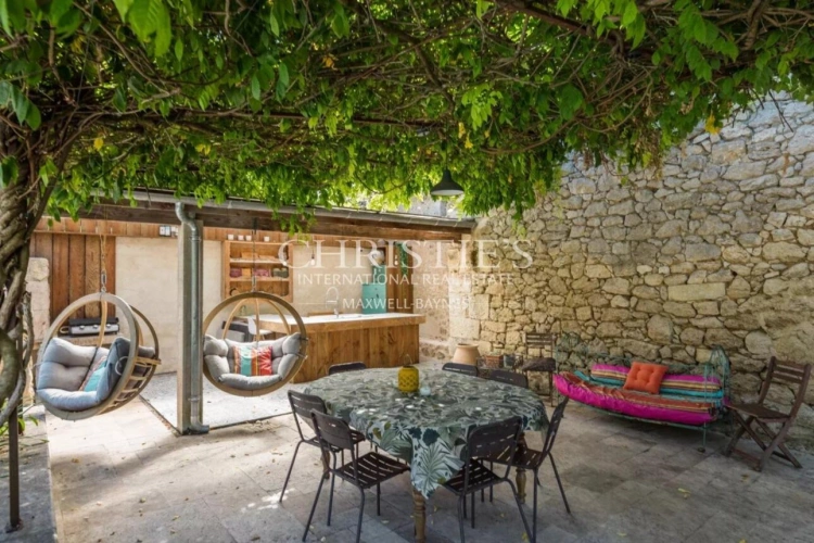 Photos 28 - Touristique - Belle maison de village avec maison d'amis, grand jardin, cuisine d’été et piscine