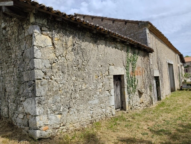 Photos 3 - Rurale - Grange à vendre 1 pièces VARAIGNES (24)