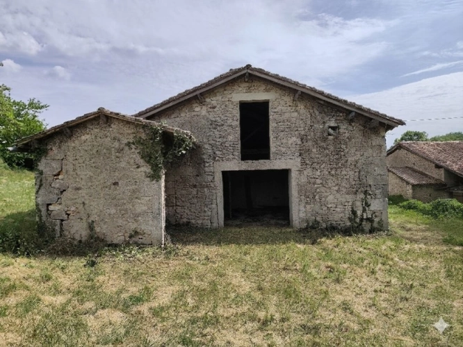Photos 4 - Rurale - Grange à vendre 1 pièces VARAIGNES (24)