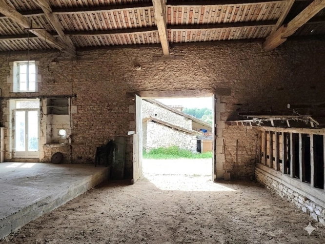 Photos 8 - Rurale - Grange à vendre 1 pièces VARAIGNES (24)