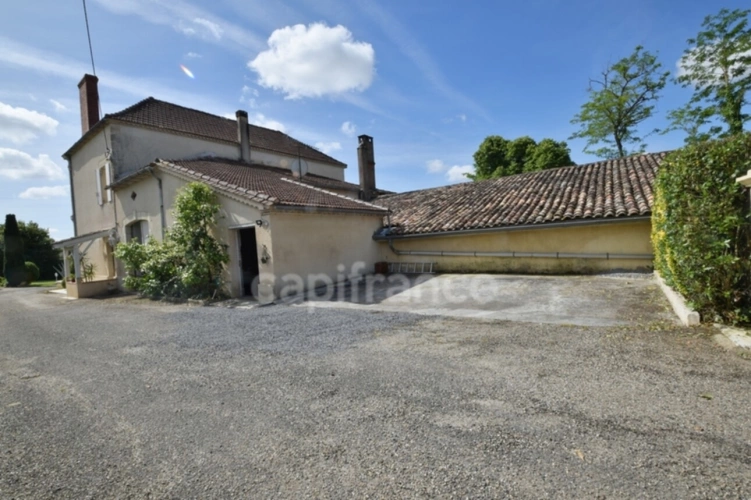 Photos 18 - Prestige - Maison de 223m2, 3 chambres, piscine, dépendances à BEAUPUY (47)