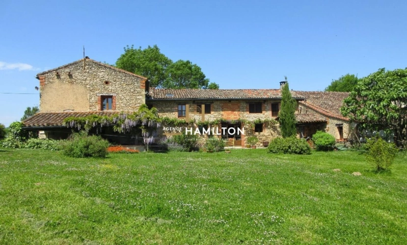 Photos 1 - Touristique - CHARMANTE PROPRIETE AVEC GITE ATTENANT ET TERRAIN AVEC VUE DEGAGEE